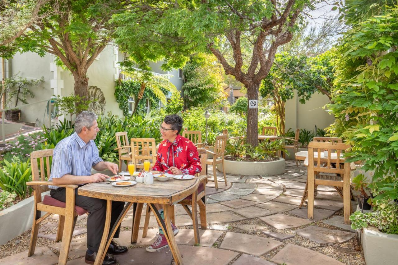 Montagu Country Hotel Exterior photo