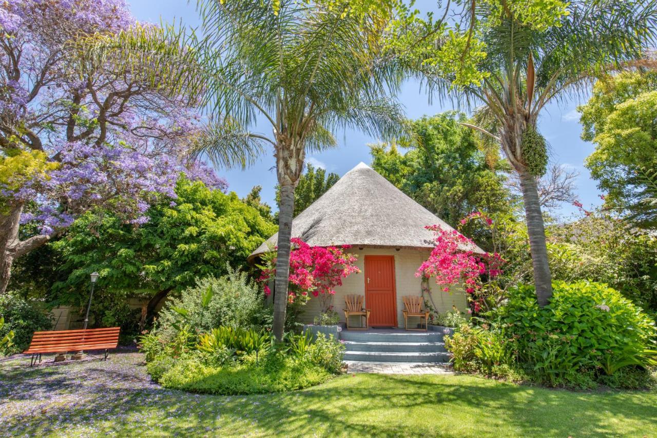 Montagu Country Hotel Exterior photo