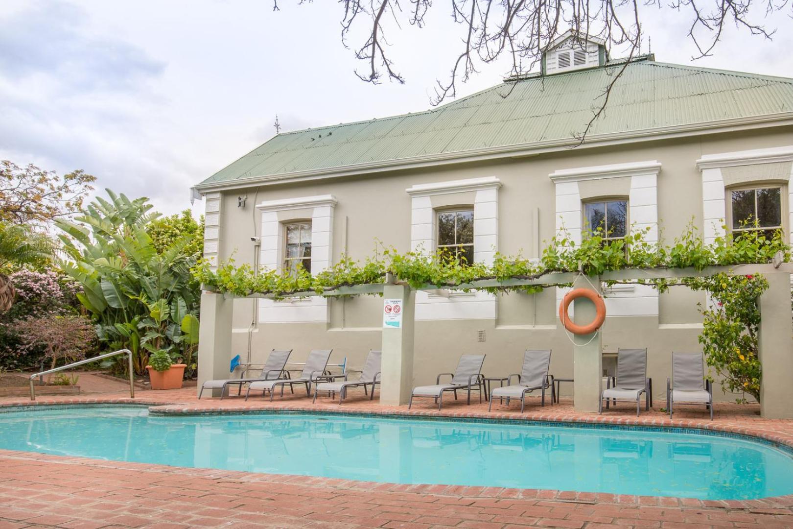 Montagu Country Hotel Exterior photo